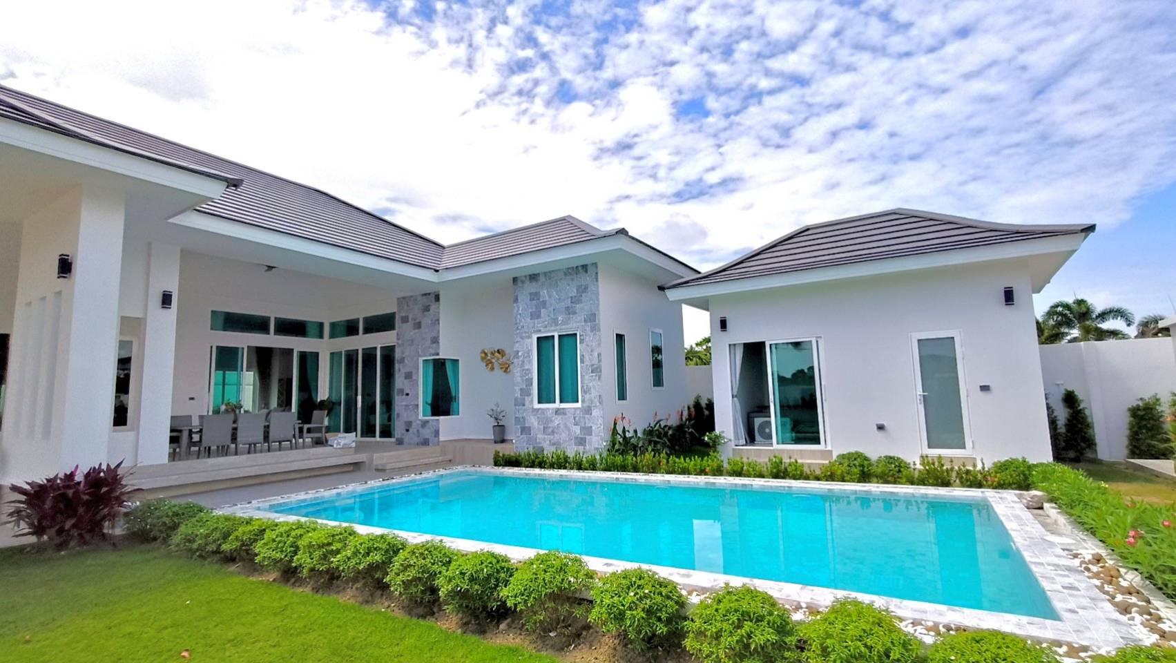 Modern Luxury Pool Villa at The CoCo Hua Hin 88 – Hot Deal