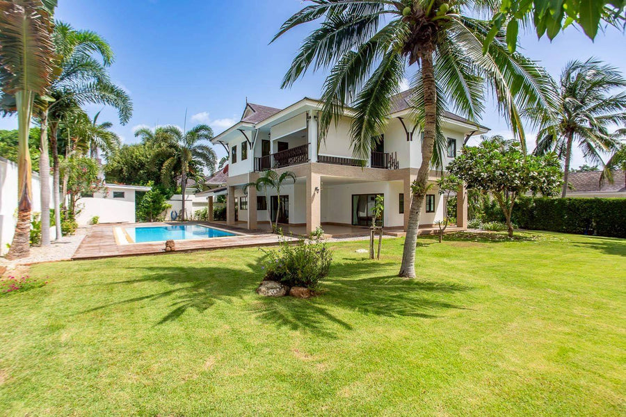 Spacious Executive Pool Villa in Khao Tao Hua Hin