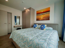 2 Bedroom Condo with Sea and Mountain View on Floor 15