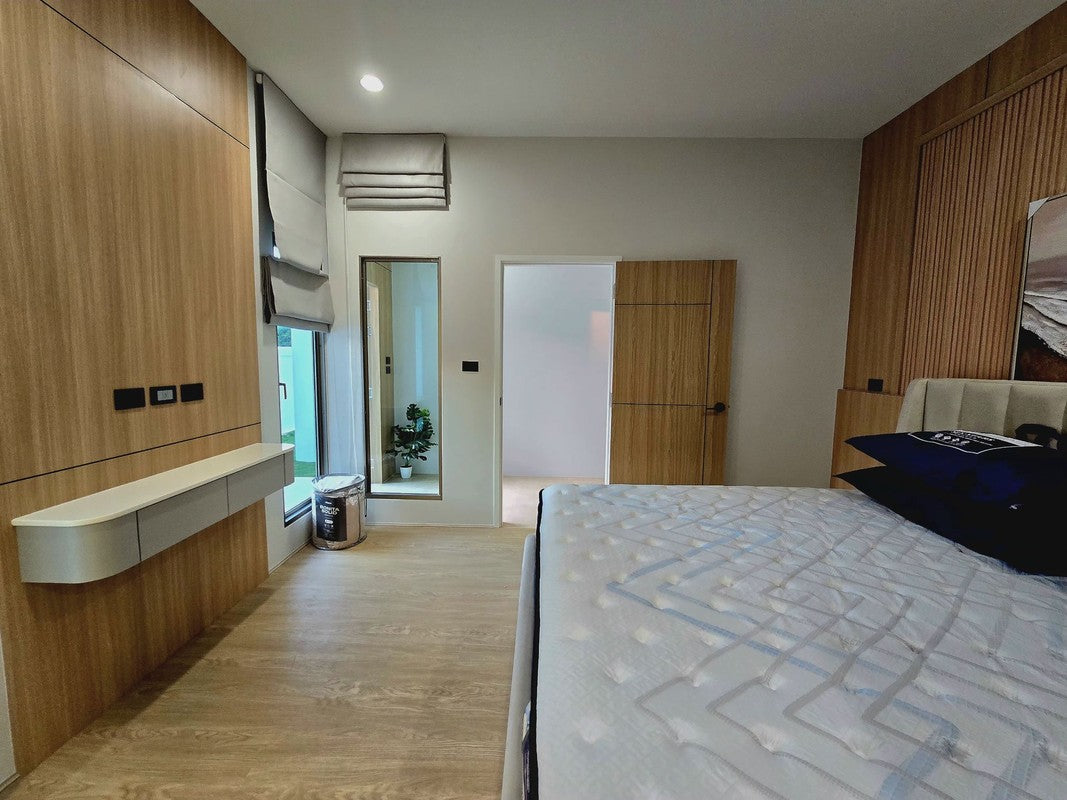 Luxuriöse U-förmige Poolvilla in Hua Hin zu verkaufen