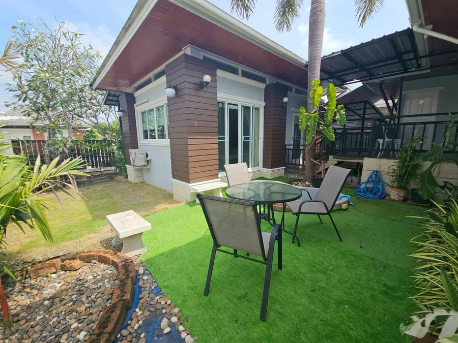 Single-Storey Resort Style House in Kiri Nakara