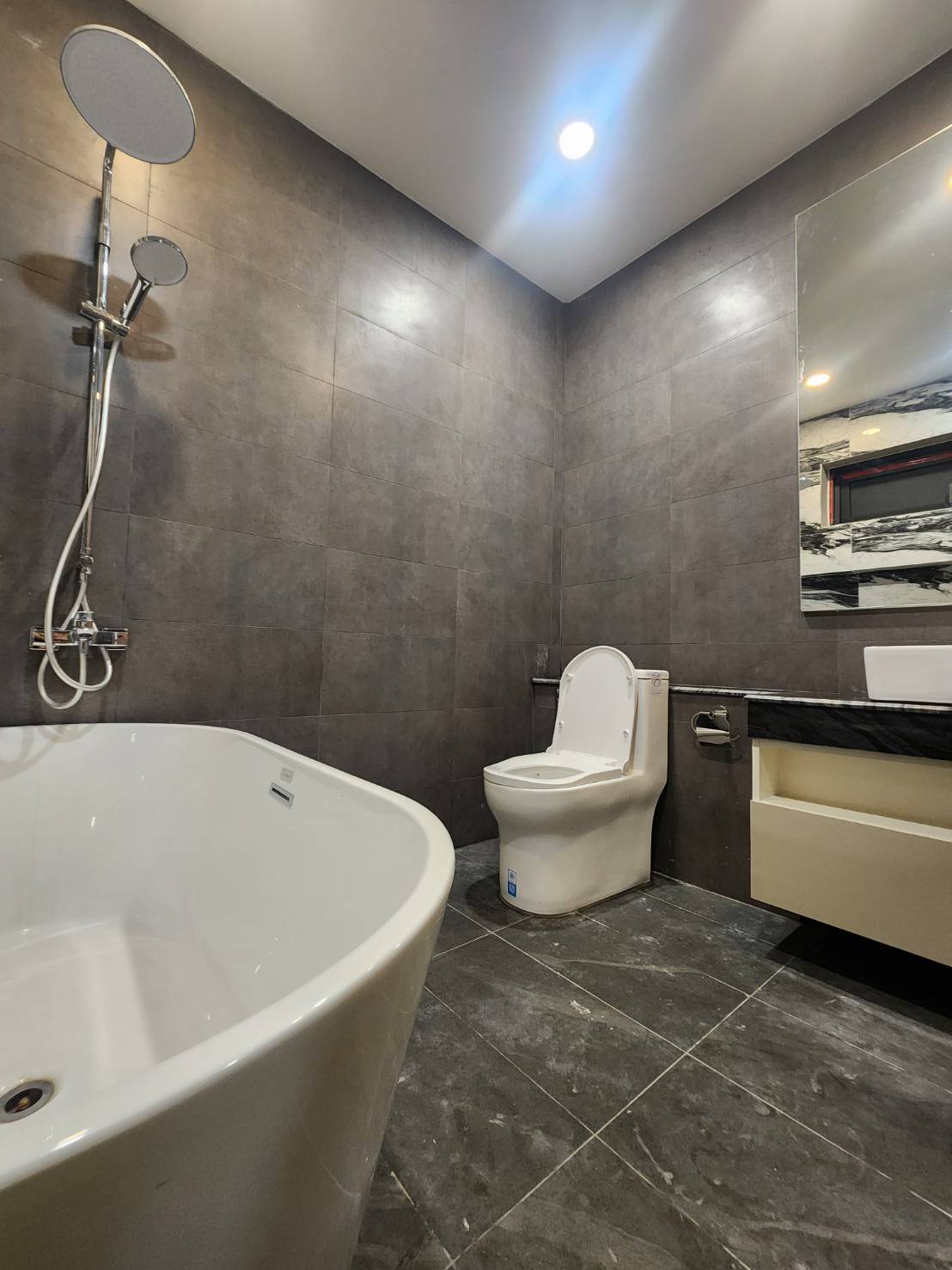 New 3-Bedroom House in Borfai Soi 6