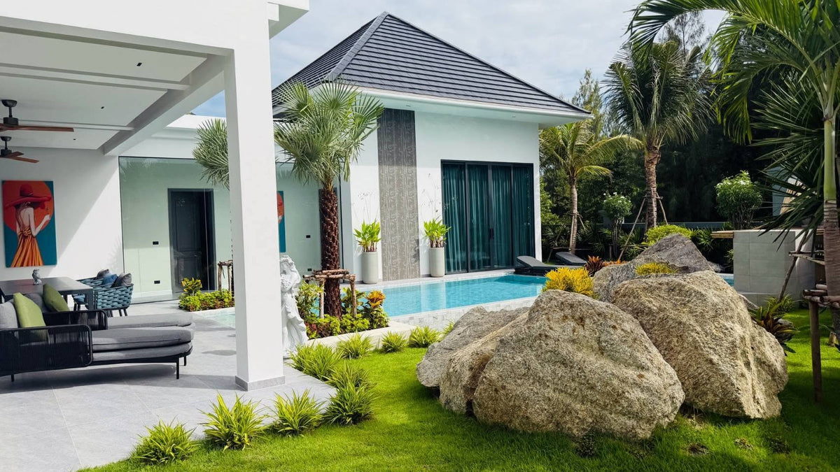 Luxurious House with Private Pool for Rent in Wang Phong, Pranburi