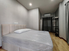 Spacious 5-Bedroom Pool Villa with Large Garden for Rent