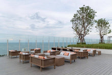 Modern 2-Bedroom Condo on Floor 8 in Vehha