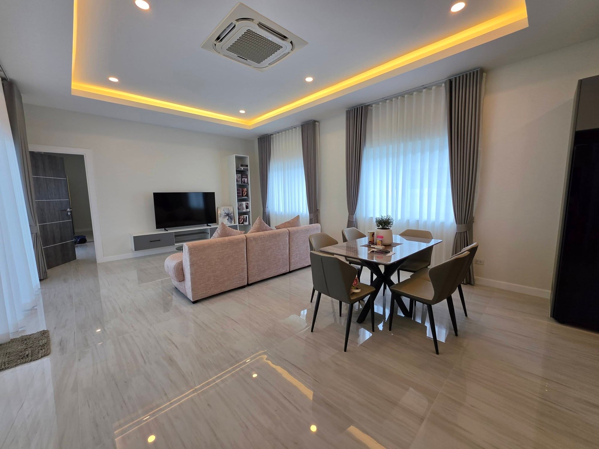 Pool Villa for Sale in Thap Tai, Ready to Move In