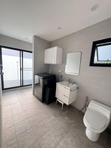 Newly Renovated 2-Bedroom Home for Sale in Wang Pong