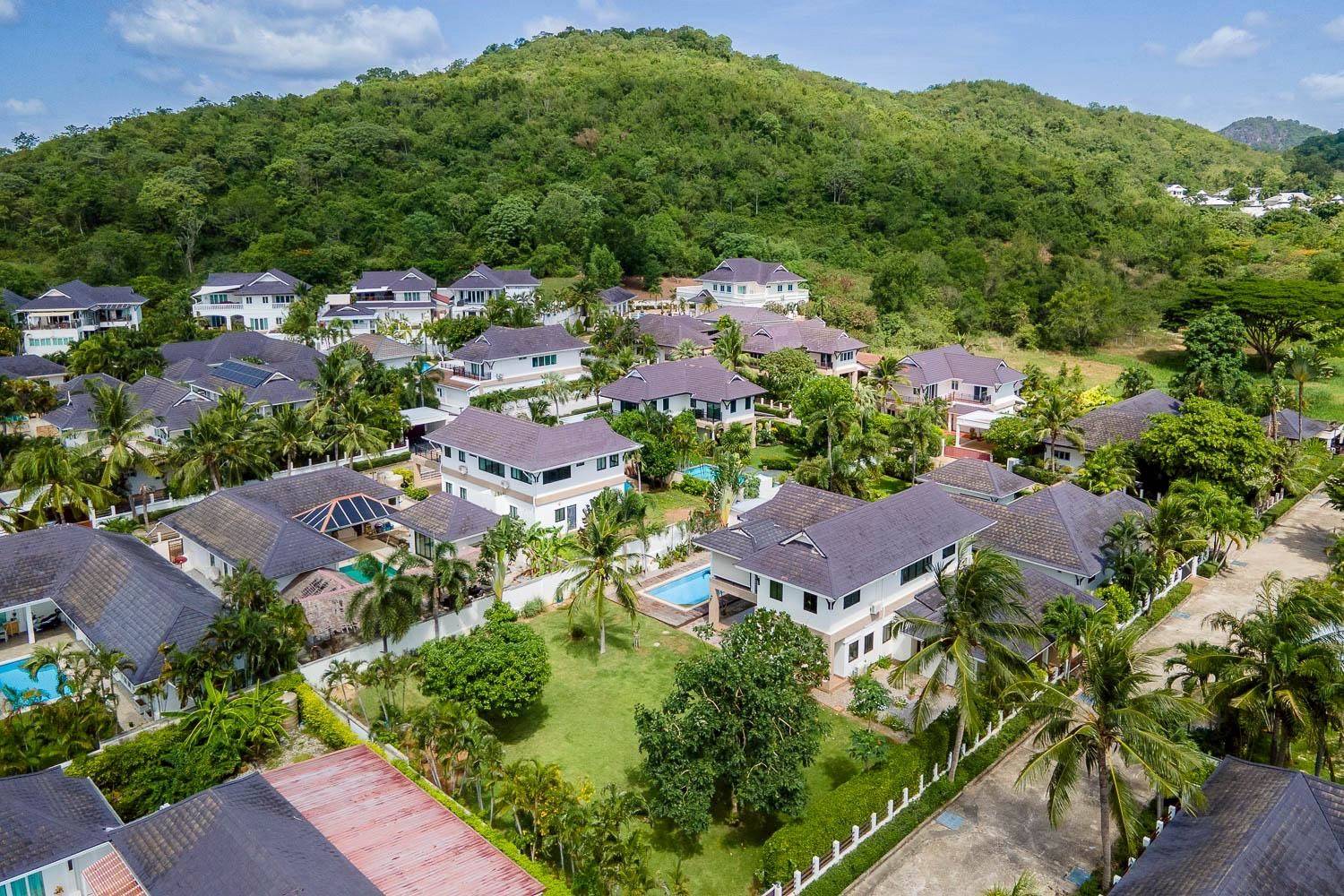 Spacious Executive Pool Villa in Khao Tao Hua Hin