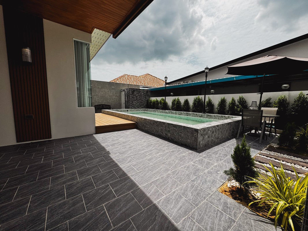 House with Private Pool for Sale in Pranburi
