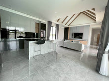 Exclusive Luxury Pool Villa for Rent