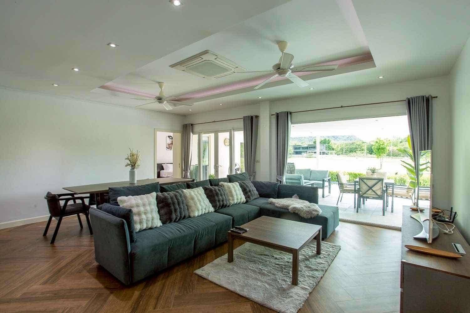 Luxury Pool Villa on Golf Course with Lifetime Memberships in Hua Hin