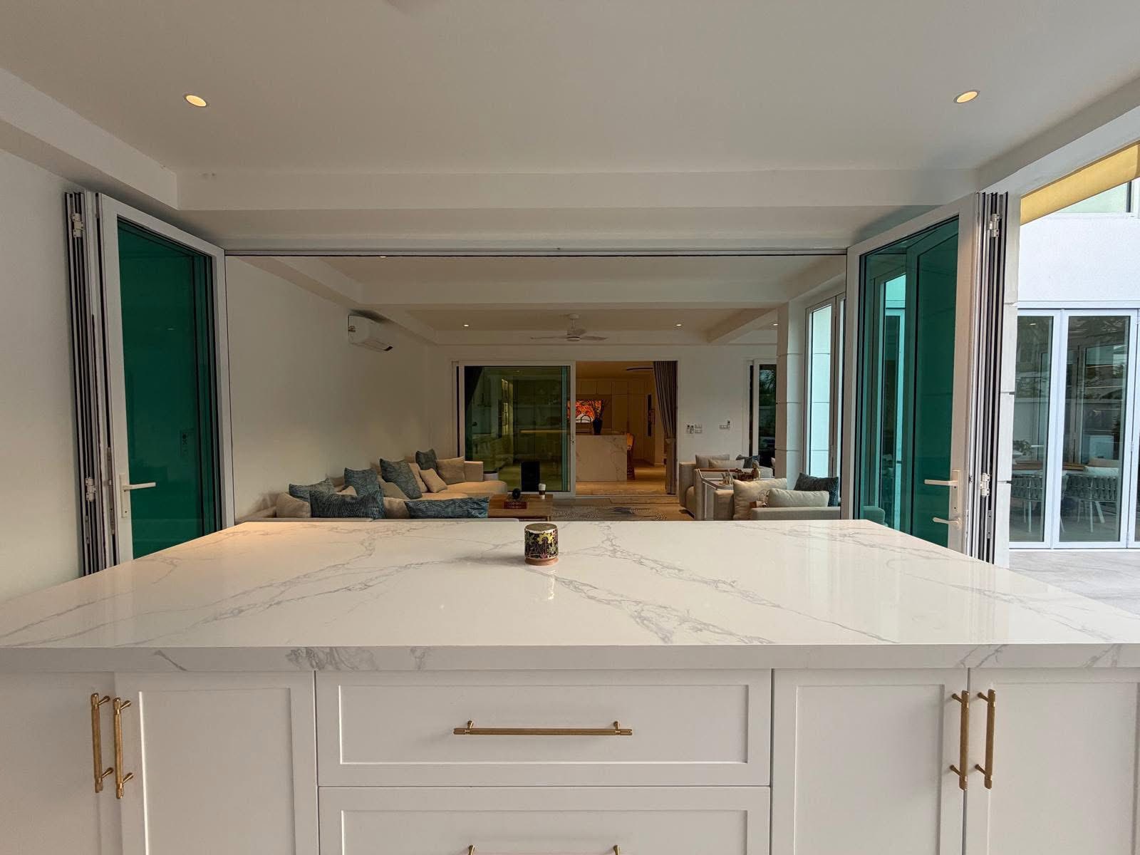 Luxury 4-Bedroom Modern Pool Villa in Hua Hin