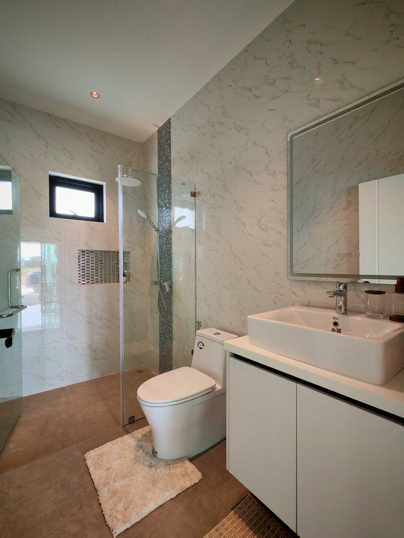 New Modern 3 Bedroom Pool Villa with Solar Panels for Sale