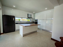 Modern 3 Bedroom Pool Villa on Large Plot in Hin Lek Fai, Hua Hin