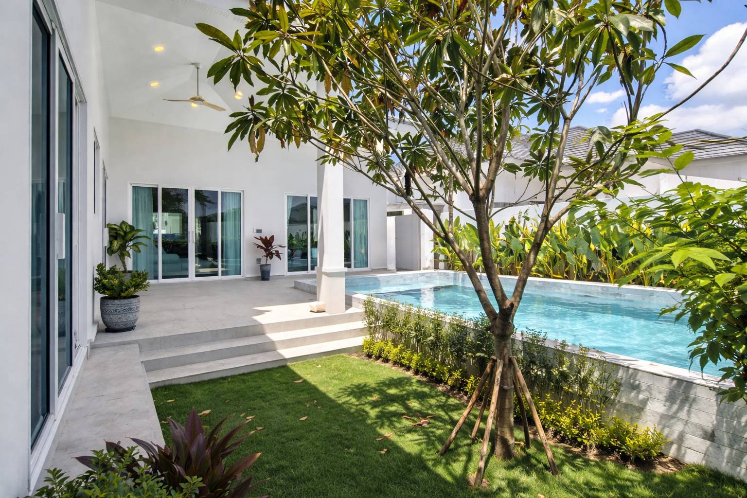 Elegant 3-Bedroom Pool Villa at The CoCo Hua Hin 88