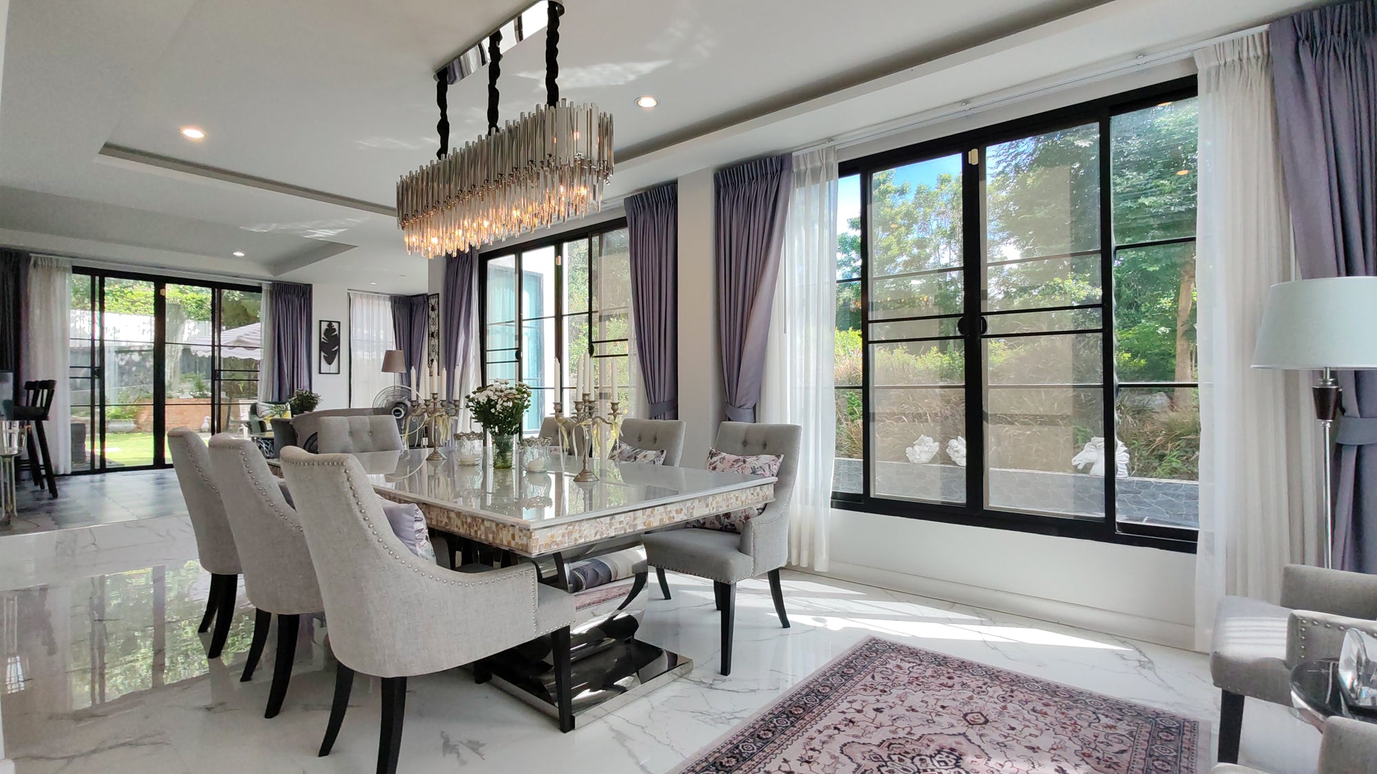 Luxury 3-Storey Sea View Home with Expansive Garden