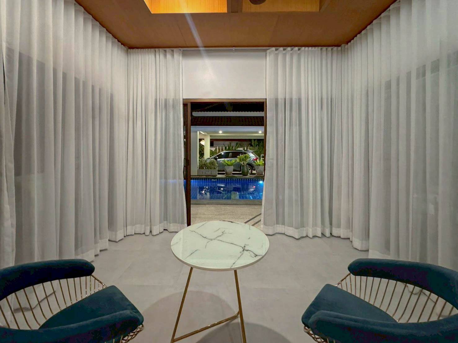 Renovated Pool Villa for Sale in Hua Hin Soi 102