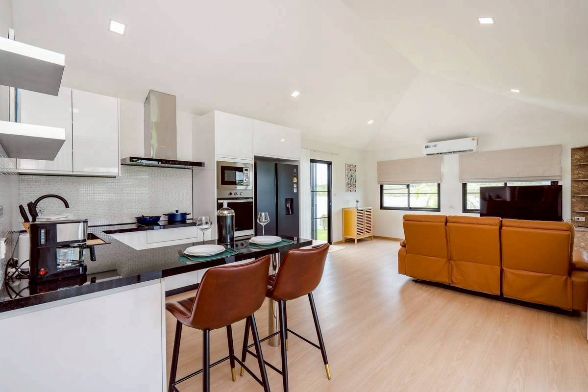 Luxury Private Pool Villa at Botanica Hua Hin Soi 112