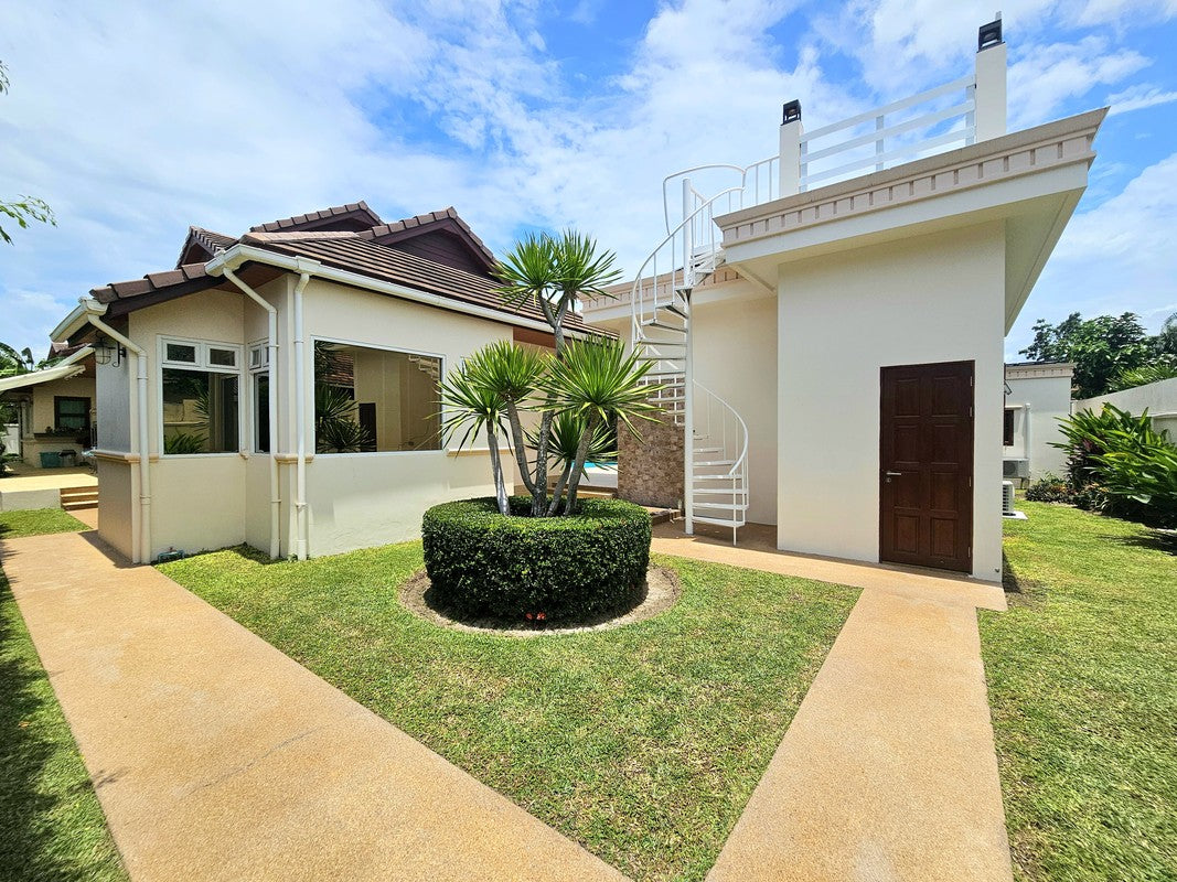 Luxurious 4-Bedroom Pool Villa with Solar System in Hillside Hamlet 6