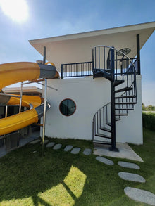 Spacious 5-Bedroom Pool Villa with Large Garden for Rent