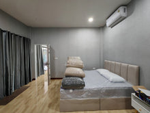 Spacious 5-Bedroom Pool Villa with Large Garden for Rent
