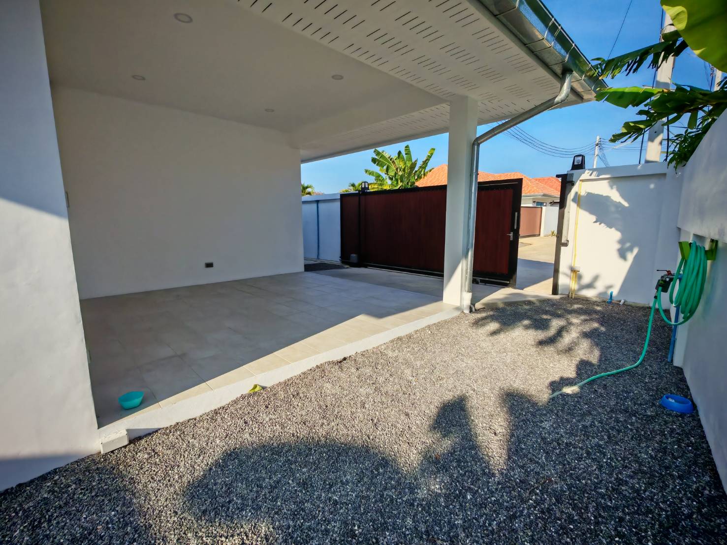 Modern 3-Bedroom Pool Villa for Rent in Wang Pong