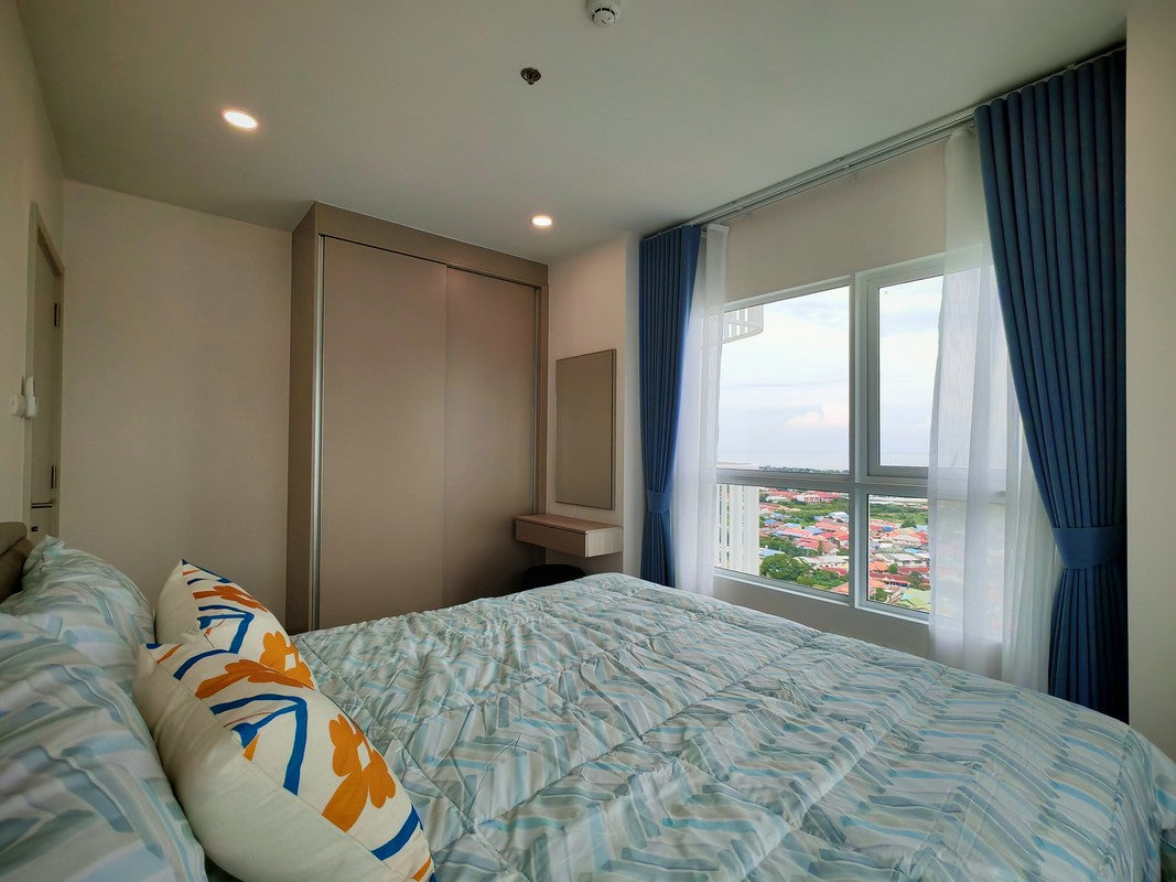 2 Bedroom Condo with Sea and Mountain Views in Supalai Bluewhale