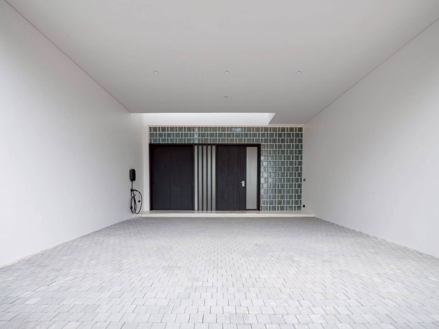 3-Bedroom Luxury Pool Villa for Rent by Cha-Am Beach