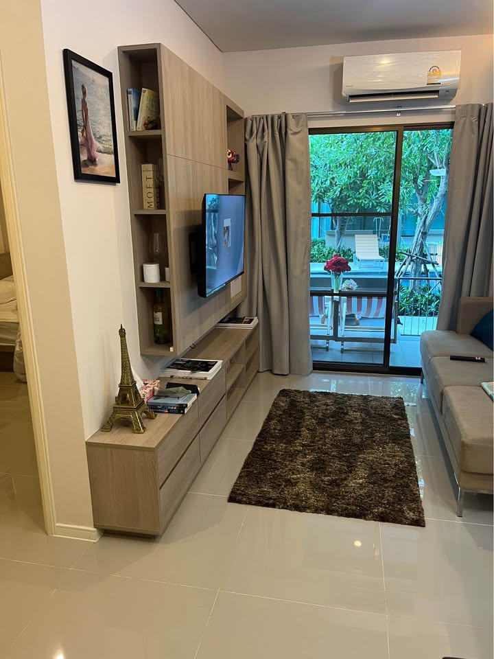 Pool Access Condo at Lumpini Park Beach Cha-Am 2, Beachfront