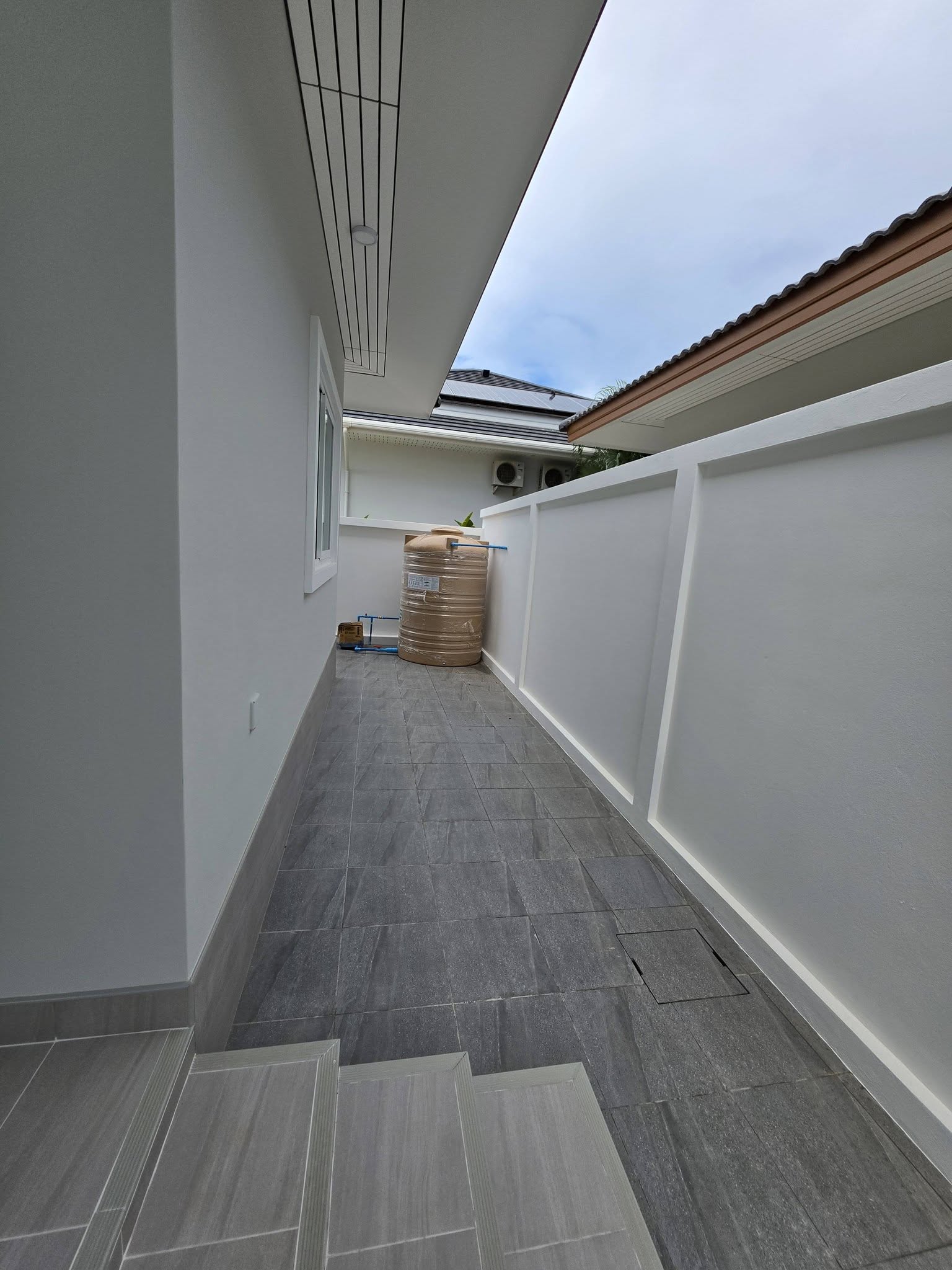 Pool Villa for Sale in Thap Tai, Ready to Move In