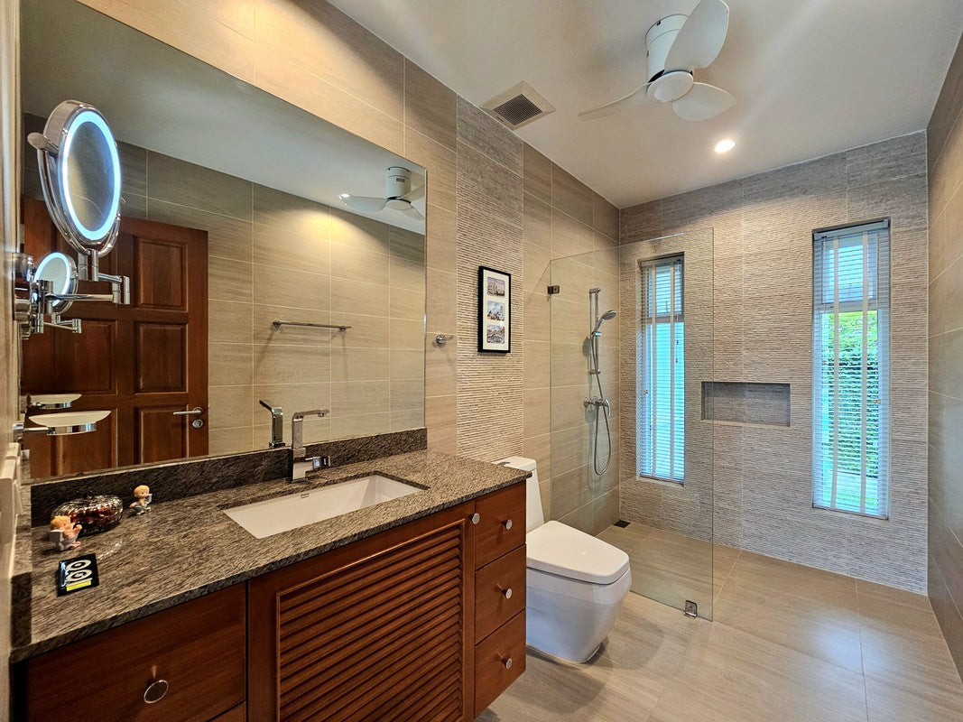 Luxurious 4-Bedroom Pool Villa with Solar System in Hillside Hamlet 6