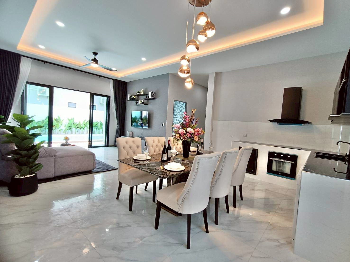 Last Unit New Luxury Villa for Sale in Hin Lek Fai