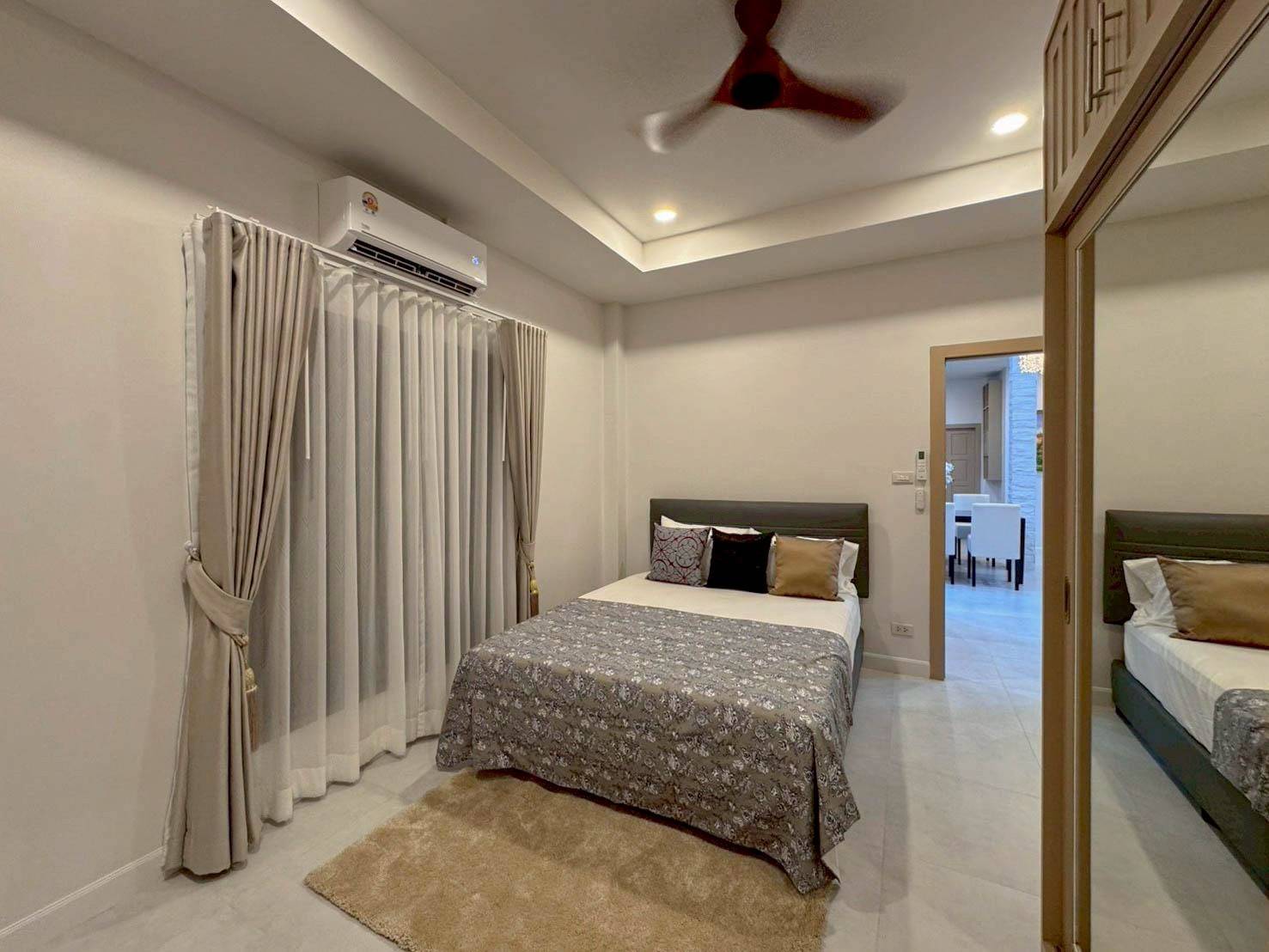 Renovated Pool Villa for Sale in Hua Hin Soi 102