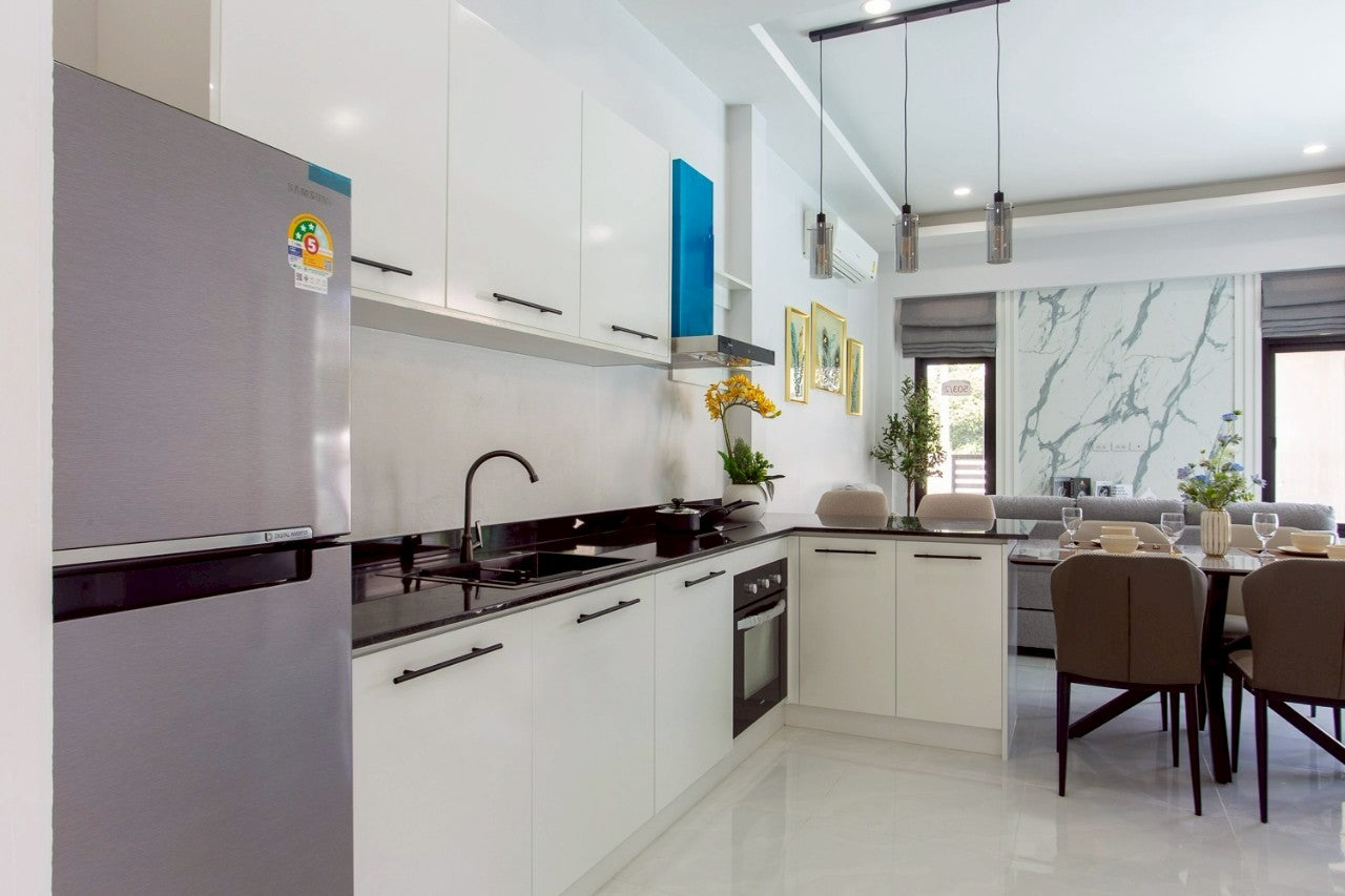 Modern Pool Villa in Hin Lek Fai