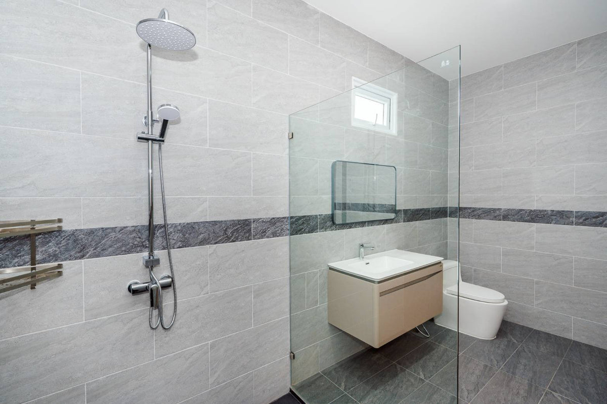 Spacious 4-Bedroom Pool Villa for Rent and Sale in Thap Tai
