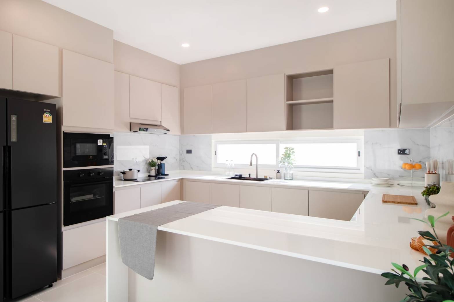 Luxury Fully Furnished 3 Bedroom Pool Villa with for Sale