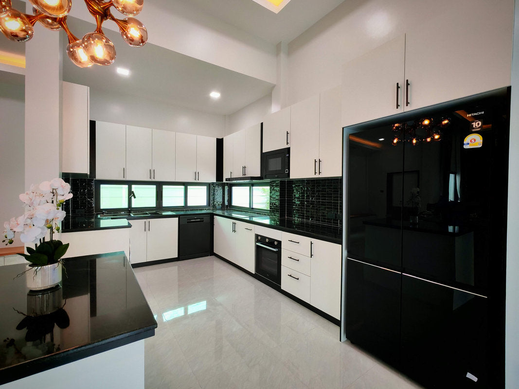 Modern Pool Villa for Sale in Thap Tai, Hua Hin