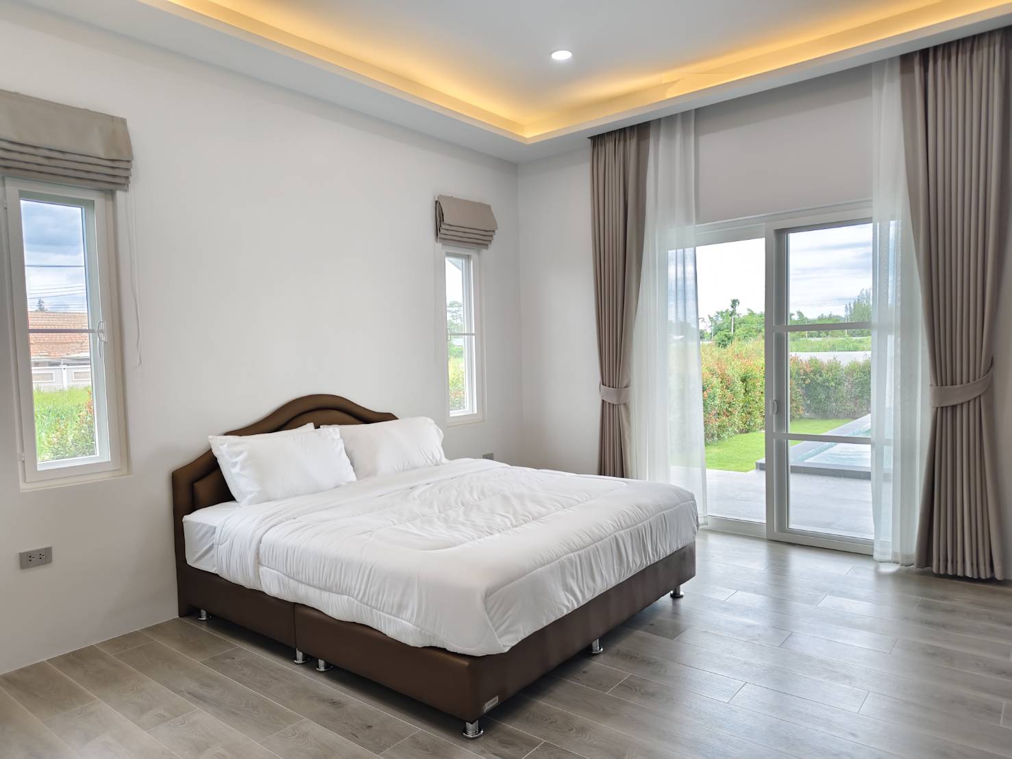 Modern Pool Villa at Dusita Lakeside Village 2