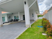 Modern Pool Villa in Dusita Lakeside Village 2